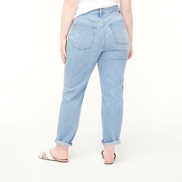 J. Crew Classic Vintage Jean in All-day Stretch - Picture 3 of 5